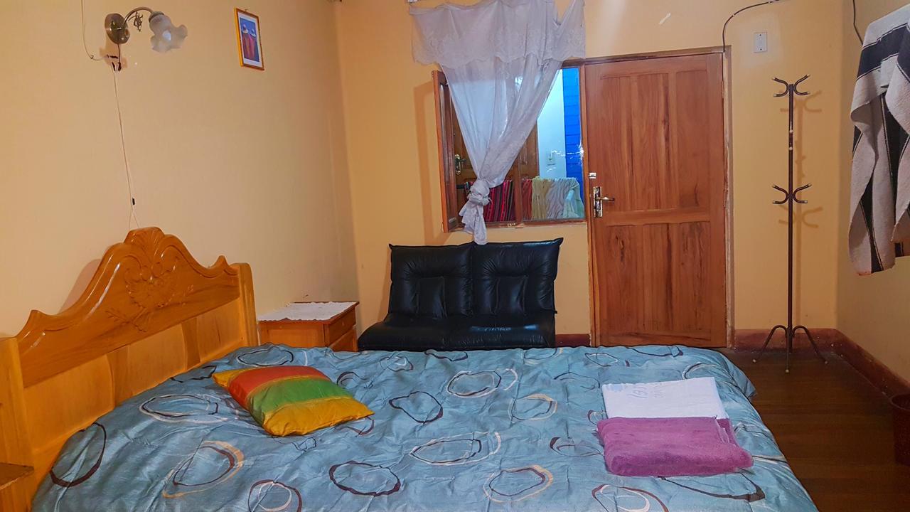 Casa Residencial Maya Inn Hostel Sucre Esterno foto